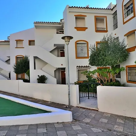 Апартаменты Atalaya 2 Bedroom Ihaa1100120 Бенальмадена